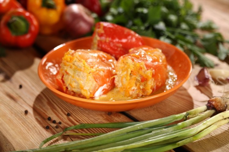 Salsa agria para pimientos rellenos