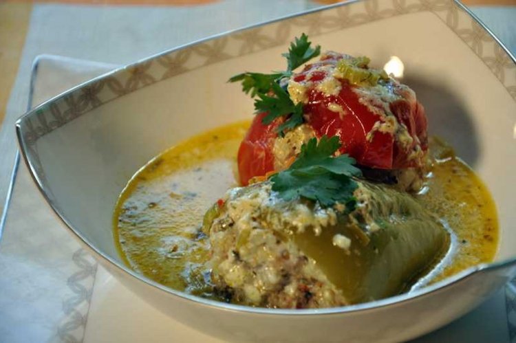 Salsa cremosa para pimientos rellenos