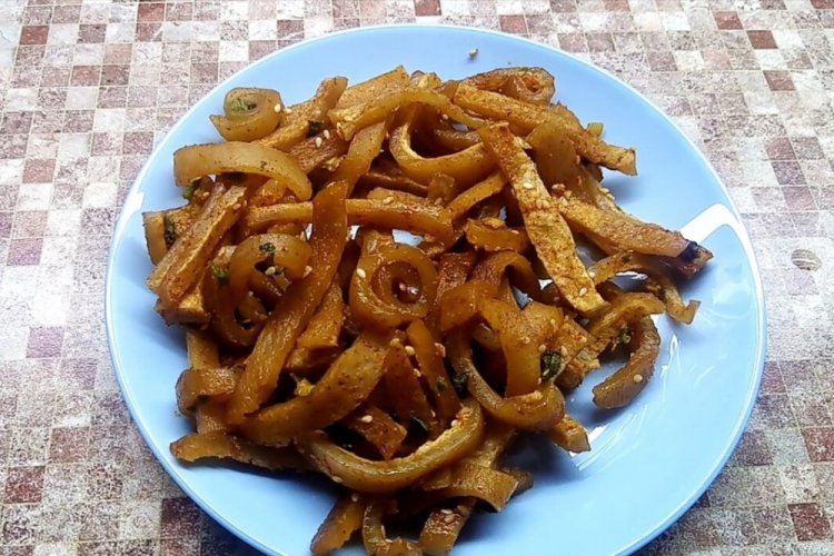 Korean-Style Pork Rinds
