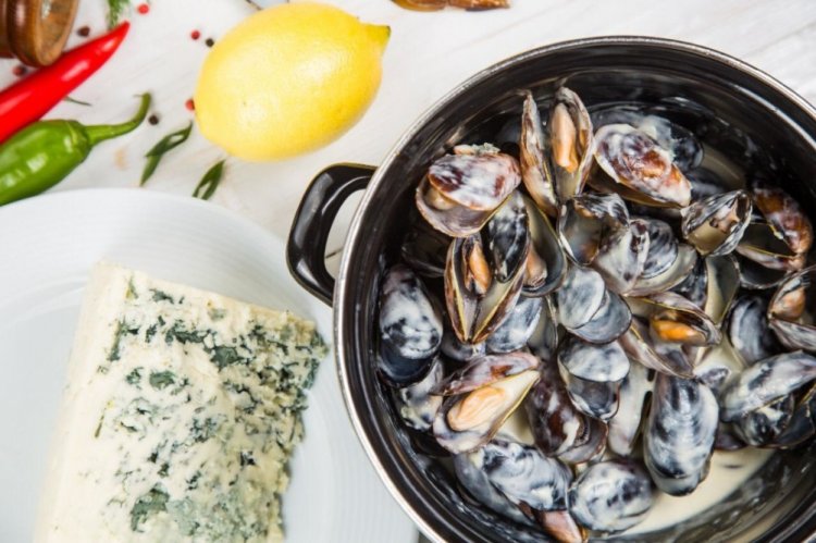 Dorblu Sauce for Mussels