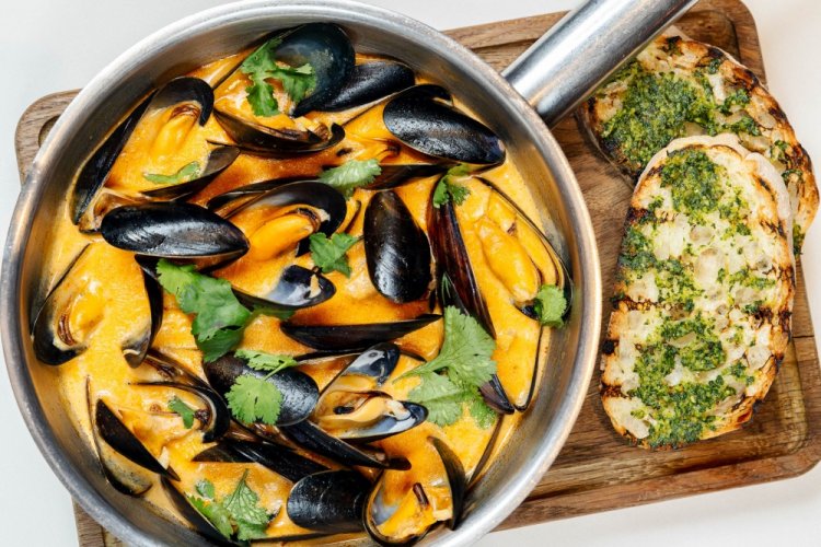 Tom Yum Sauce for Mussels