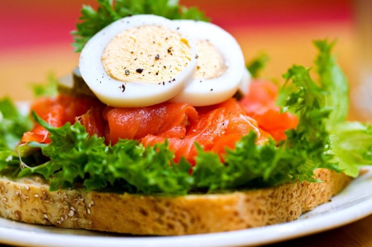 Salmon and Egg Sandwiches