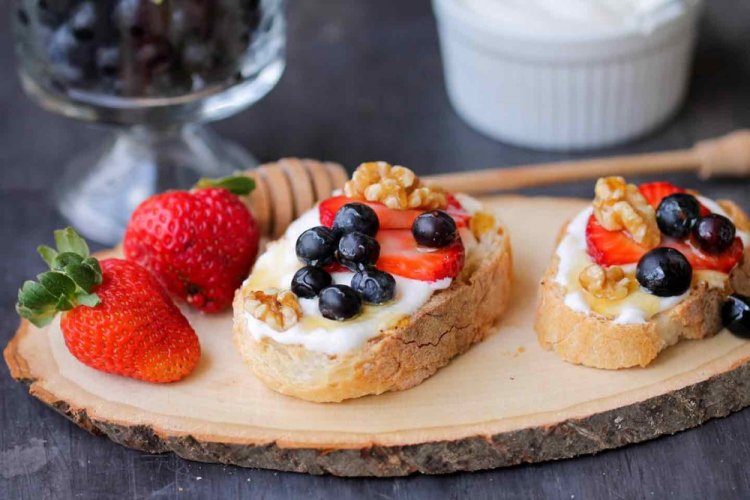 Sweet Hot Cottage Cheese Sandwiches