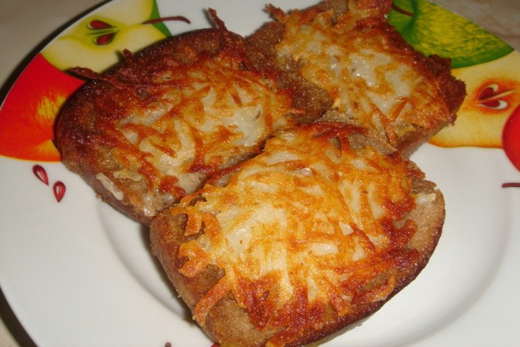 Hot Potato Sandwiches for Breakfast