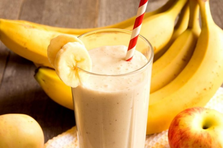Batido de plátano y manzana