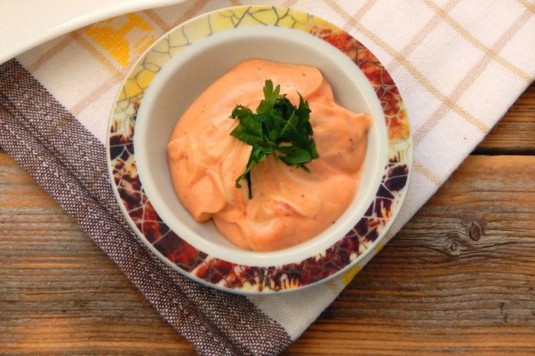 Ketchup and Mayonnaise Sauce for Pork Ribs
