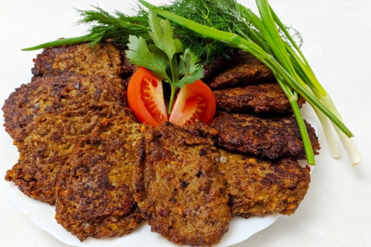 Pork Liver Patties with Vegetables