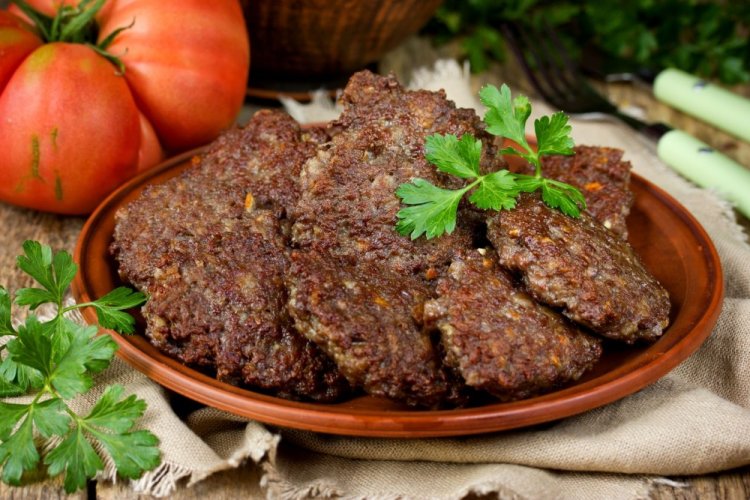 Pork Liver Patties with Carrots