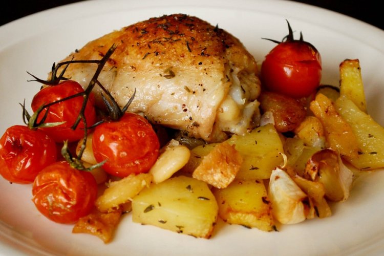 Chicken with Pineapple, Tomatoes, and Potatoes in the Oven