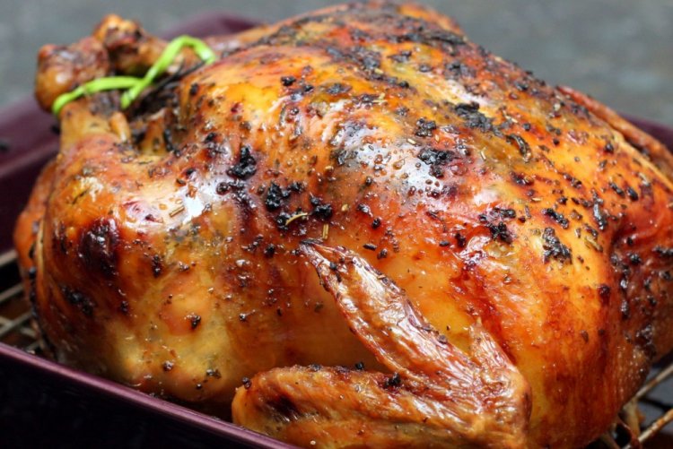 Chicken with Pineapple and Garlic in the Oven