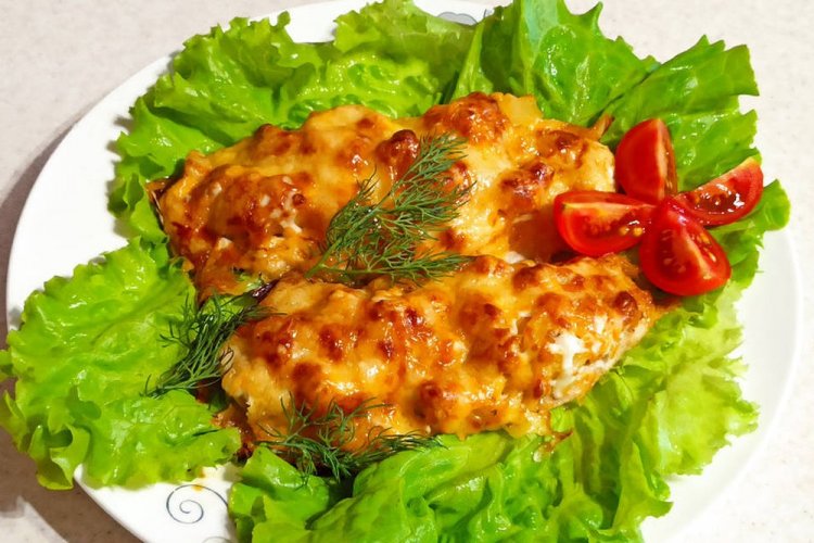 Chicken Cutlets with Pineapple and Tomatoes in the Oven