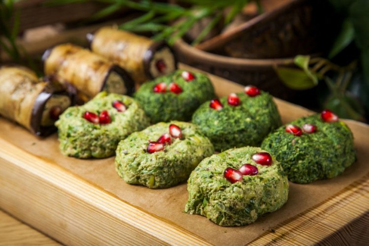 Wild Garlic Pkhali