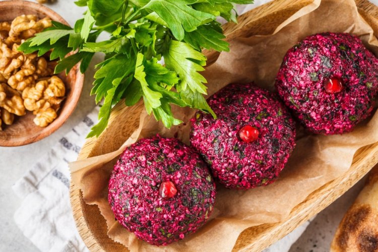 Beetroot Pkhali