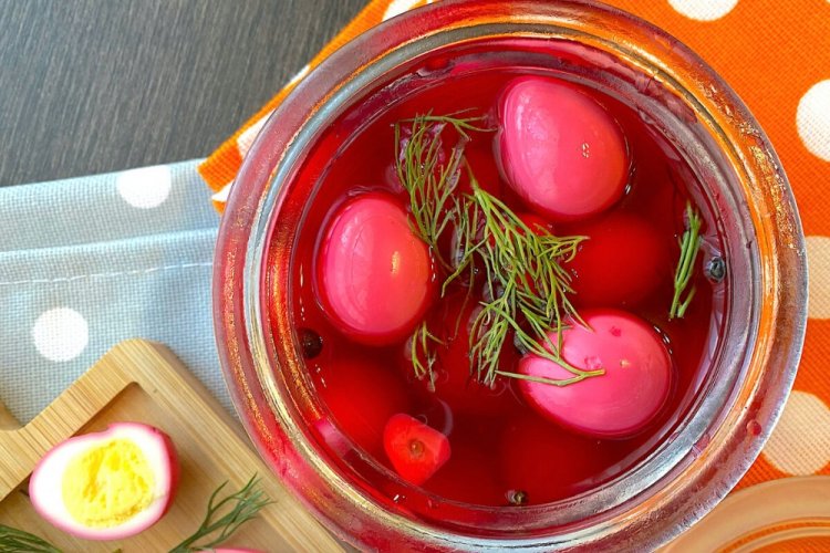 Eggs Pickled in Barberry Broth
