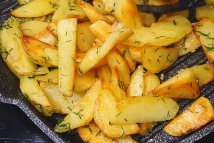 Grilled Potatoes on a Grill Pan