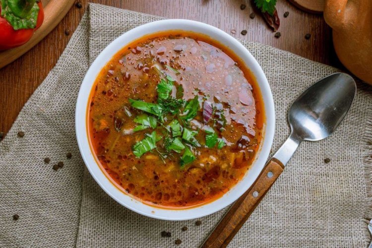 Pork Rib Soup with Tomato Paste and Rice