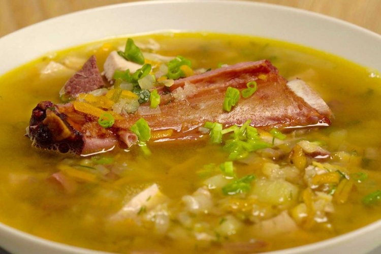 Pea Soup with Pork Ribs