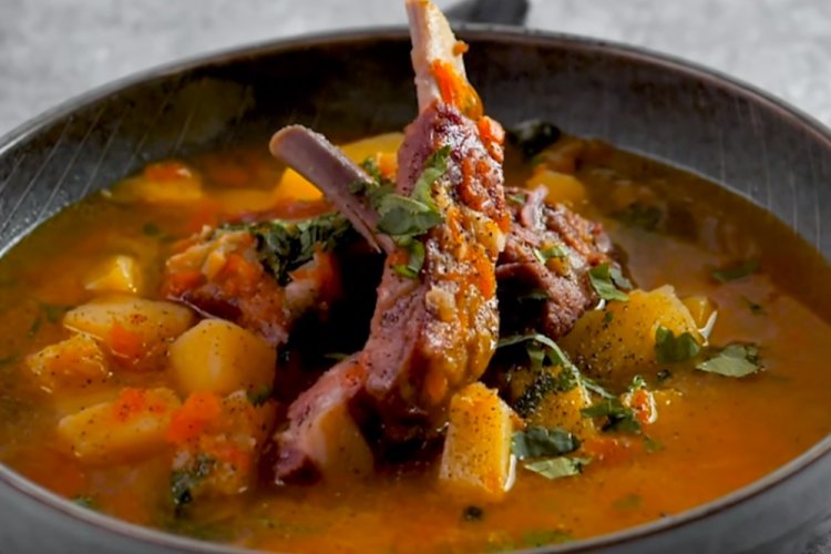 Pearl Barley Soup with Pork Ribs