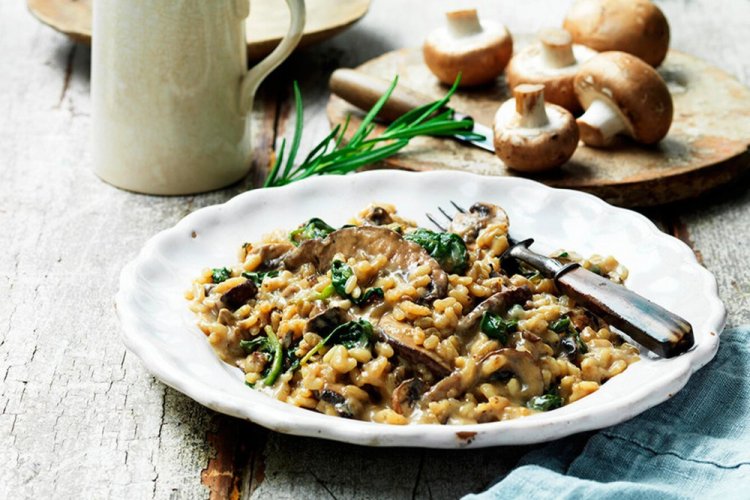 Risotto with Mushrooms and Spinach
