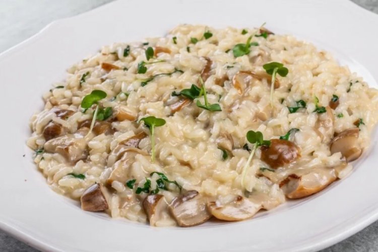 Risotto with Porcini Mushrooms and Cream