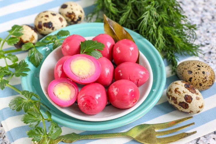 Marinated Quail Eggs