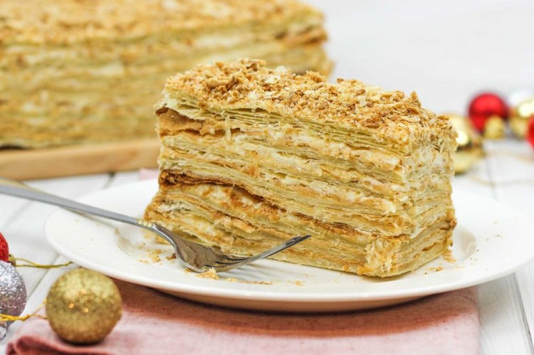 Puff Pastry Cake for New Year 2024