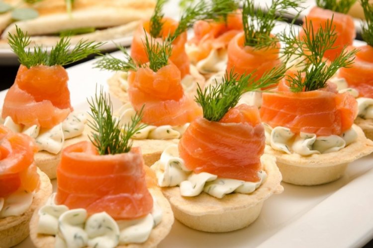 Tartlets with Red Fish and Cream Cheese