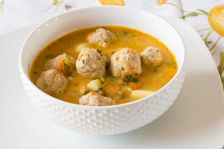 Meatballs with Semolina for Soup