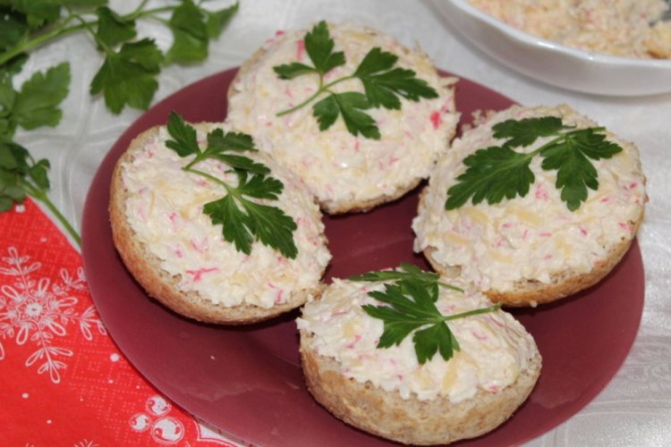Crab Stick and Processed Cheese Sandwiches