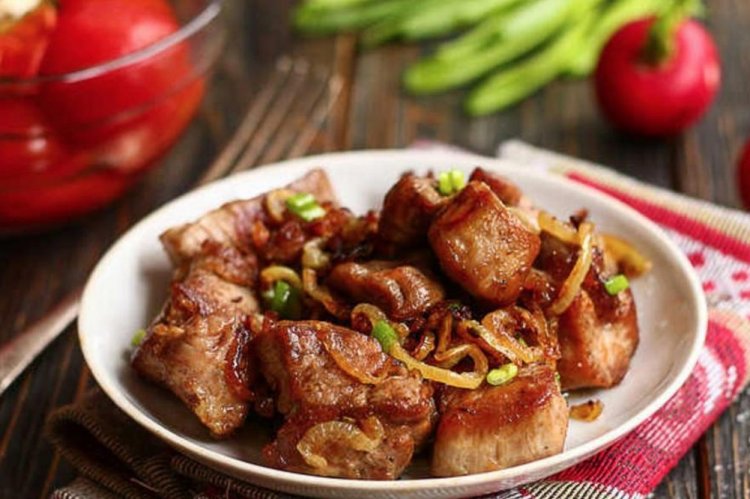 Pork with Lard in a Pan