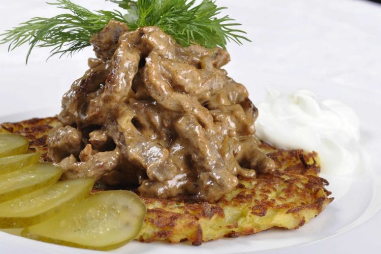 Pork Stroganoff in a Pan