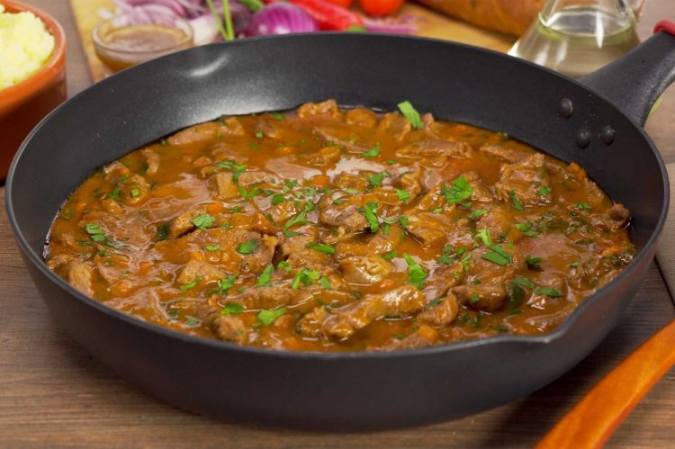 Skillet Beef with Gravy