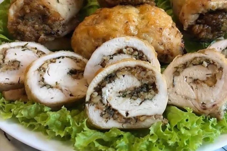Rollitos de pechuga de pollo con nueces