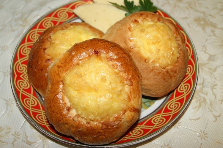 Vatrushkas con queso