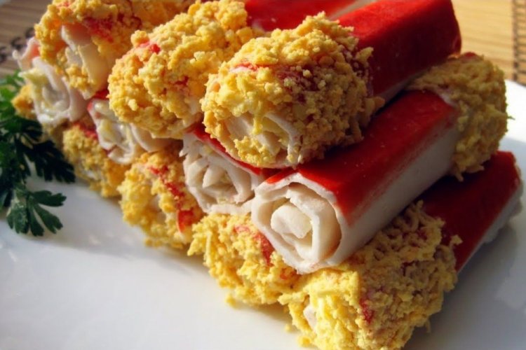 Stuffed Crab Sticks with Tomatoes and Cheese