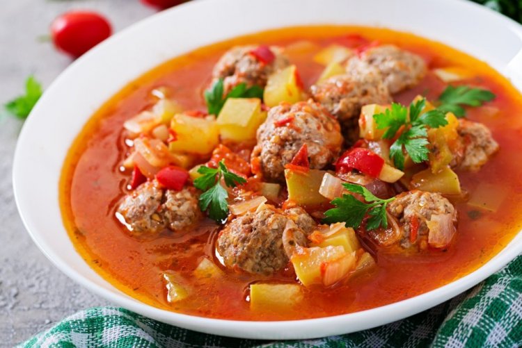 Tomato Meatball Soup