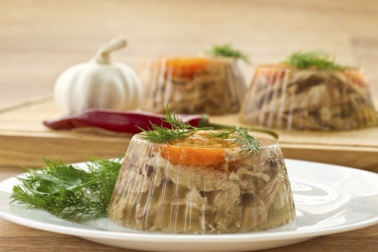 Pork Hock Aspic in a Multicooker