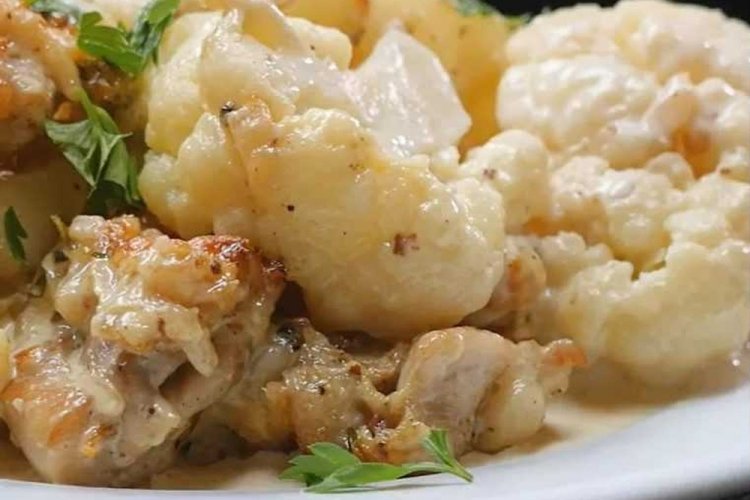 Chicken Stew with Cauliflower and Carrots