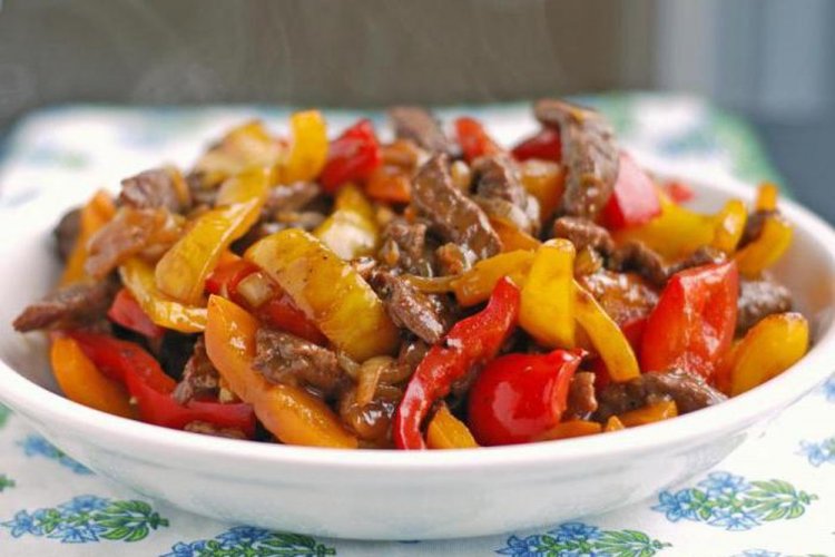 Pork with Bell Pepper in a Skillet