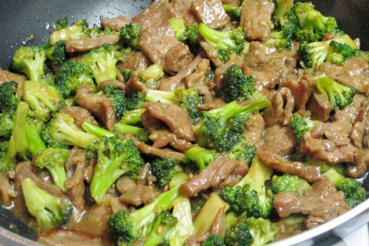 Pork with Broccoli in a Skillet