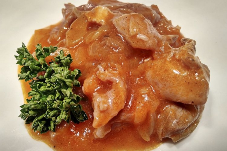 Pork Fry with Tomato Juice and Sour Cream