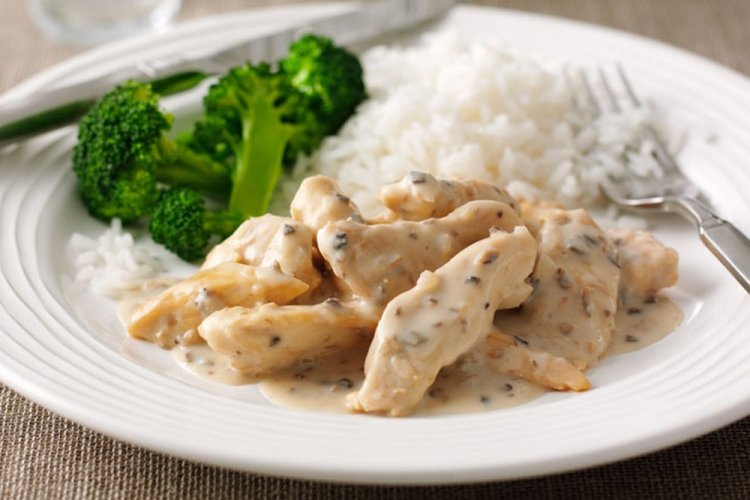 Turkey in Creamy Mustard Sauce