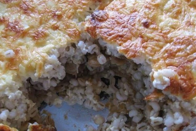 Pearl Barley and Minced Meat Casserole