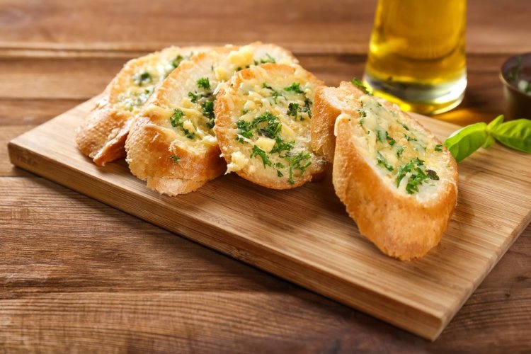Baguette Croutons with Garlic and Butter