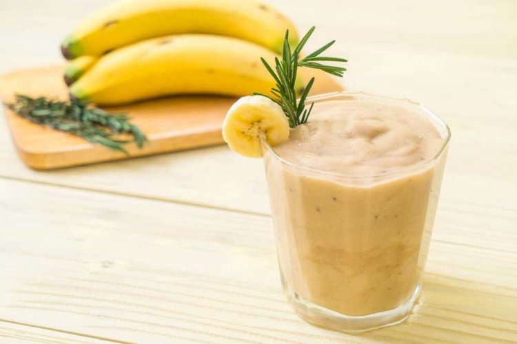 Banana and Cottage Cheese Smoothie