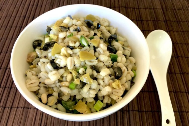 Cebada perlada con aceitunas