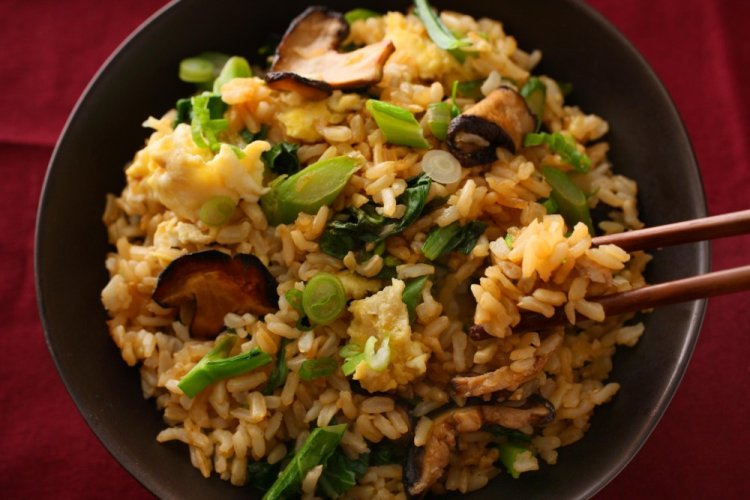 Fried Rice with Egg, Zucchini, and Shiitake Mushrooms