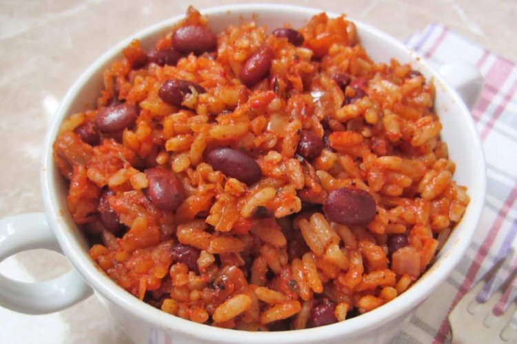 Arroz con judías enlatadas