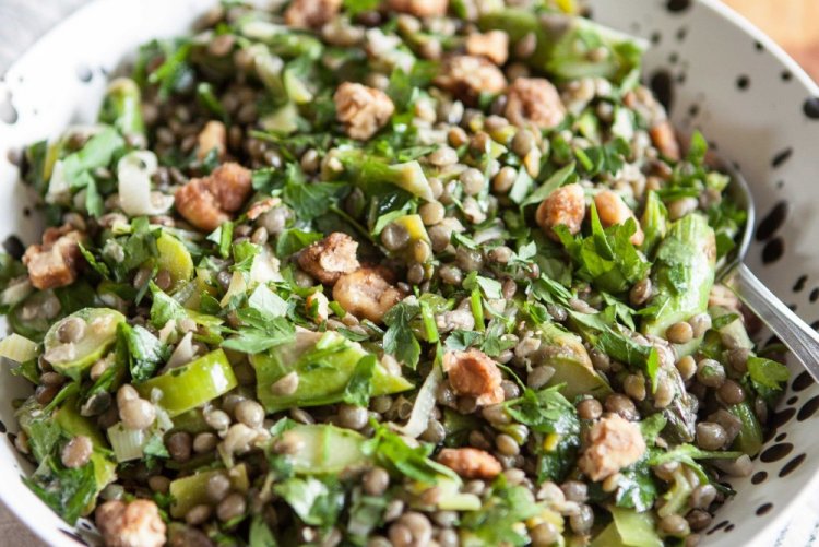 Ensalada de lentejas con hierbas