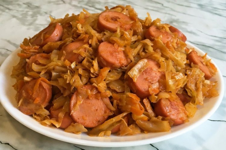 Bigos with Sauerkraut and Sausage